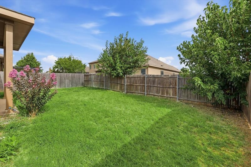 720 Rio Bravo Drive, Fort Worth TX 76052 - Photo 32