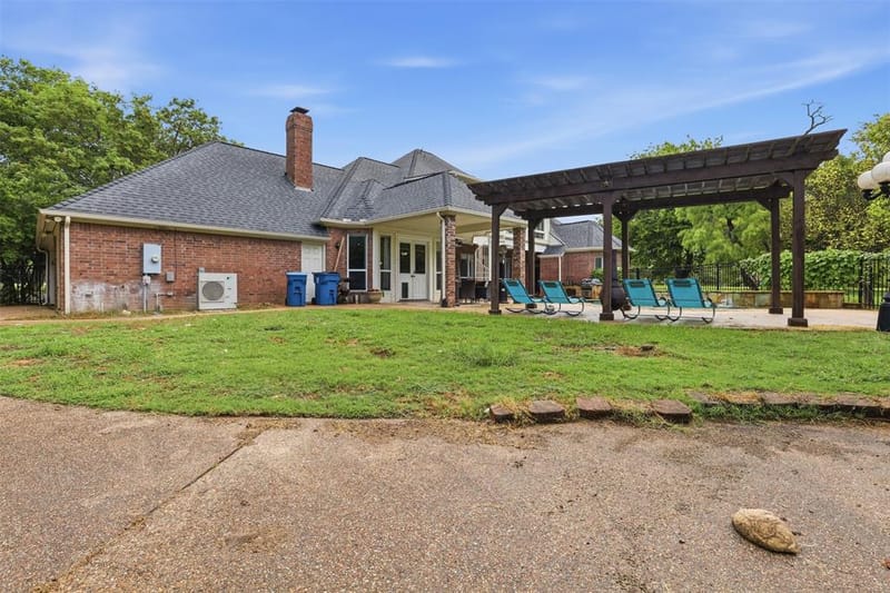 351 Cattlebaron Parc Drive, Fort Worth TX 76108 - Photo 32