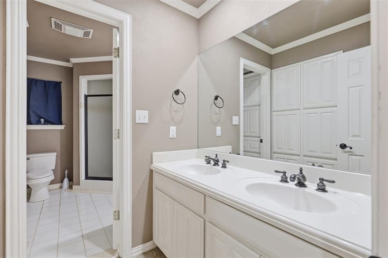 351 Cattlebaron Parc Drive, Fort Worth TX 76108 - Photo 14