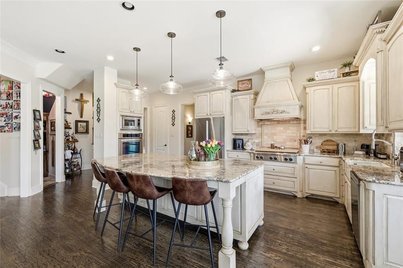 9031 Cedar Ridge, Lantana TX 76226 - Photo 7