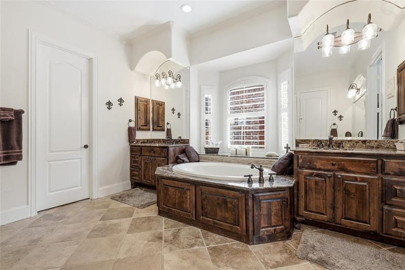 9031 Cedar Ridge, Lantana TX 76226 - Photo 20