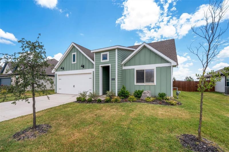 2315 Hydrangea Drive, Pilot Point TX 76258 - Photo 37
