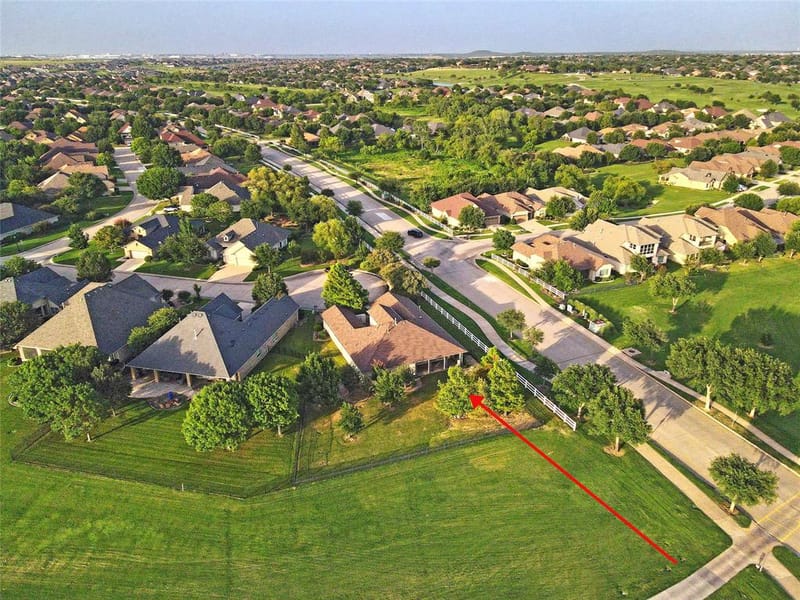 10016 Edmondson Drive, Denton TX 76207 - Photo 36