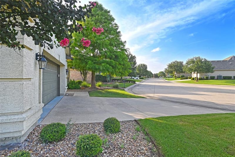 10016 Edmondson Drive, Denton TX 76207 - Photo 5