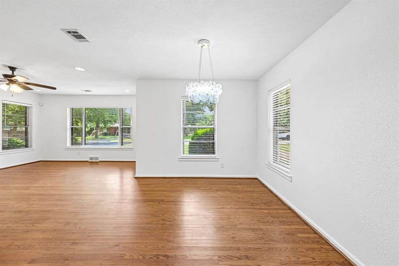 917 De Witt Circle, Dallas TX 75224 - Photo 6