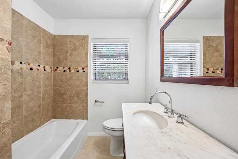 917 De Witt Circle, Dallas TX 75224 - Photo 16
