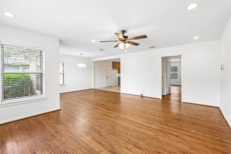 917 De Witt Circle, Dallas TX 75224 - Photo 9