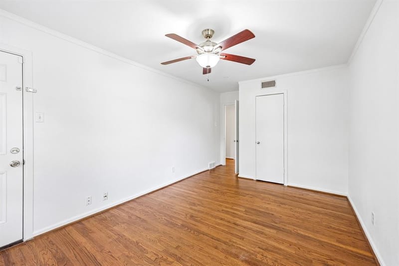 917 De Witt Circle, Dallas TX 75224 - Photo 15