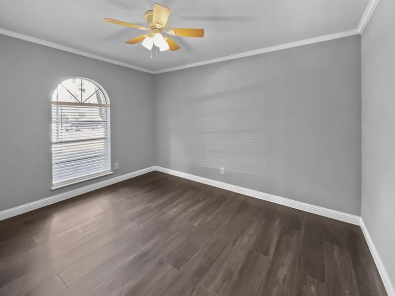 6210 Glenmoor Drive, Garland TX 75043 - Photo 7