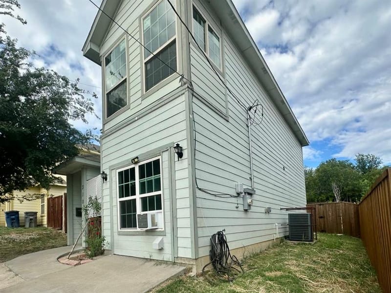 310 S Justin Avenue, Dallas TX 75211 - Photo 31