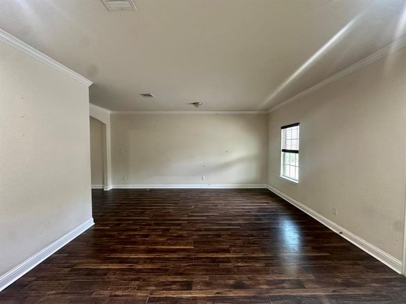 310 S Justin Avenue, Dallas TX 75211 - Photo 8