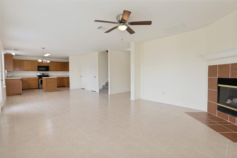 218 Jacob Court, Glenn Heights TX 75154 - Photo 6