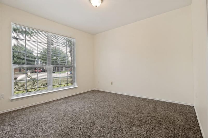 218 Jacob Court, Glenn Heights TX 75154 - Photo 17