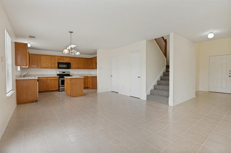 218 Jacob Court, Glenn Heights TX 75154 - Photo 7
