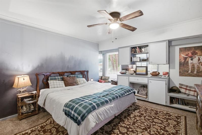 904 W Belknap Street, Jacksboro TX 76458 - Photo 17
