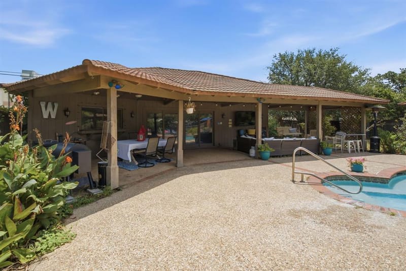 904 W Belknap Street, Jacksboro TX 76458 - Photo 29