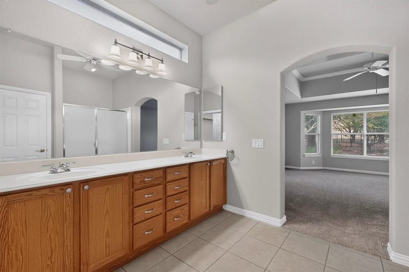 9704 Grandview Drive, Denton TX 76207 - Photo 23