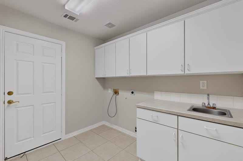 9704 Grandview Drive, Denton TX 76207 - Photo 33
