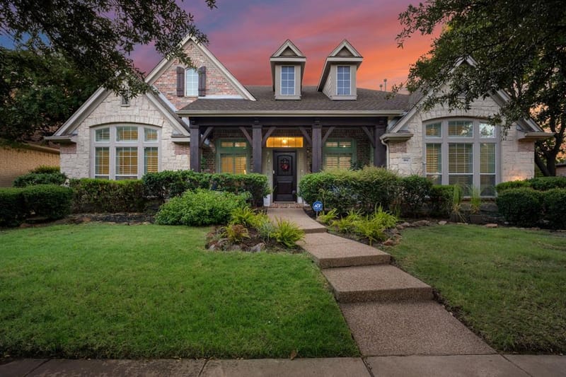 804 SWORD BRIDGE Drive, Lewisville TX 75056