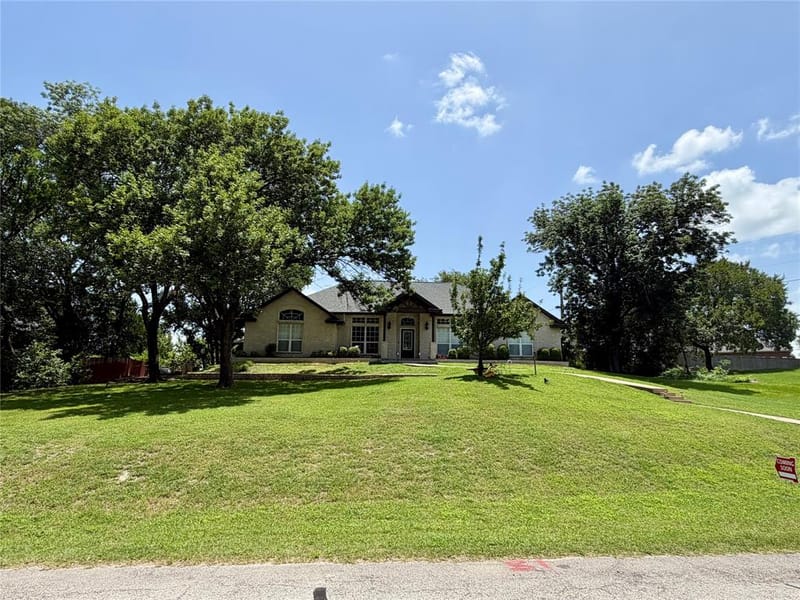 110 Pecan Valley Lane, Waxahachie TX 75165 - Photo 3