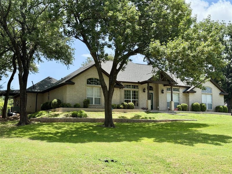 110 Pecan Valley Lane, Waxahachie TX 75165 - Photo 5