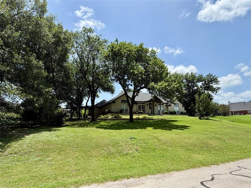 110 Pecan Valley Lane, Waxahachie TX 75165 - Photo 4