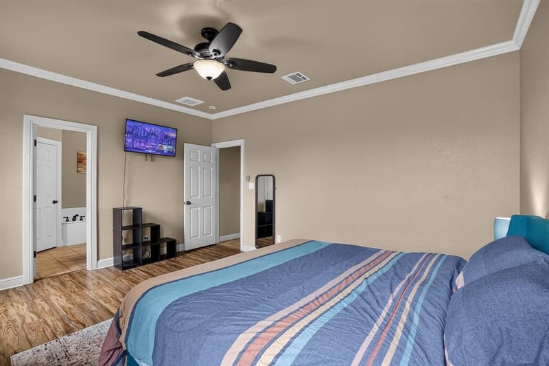 1301 Hyde Park Boulevard, Cleburne TX 76033 - Photo 15