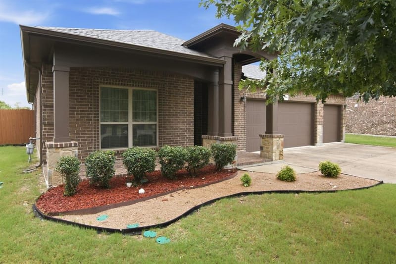 2444 Half Moon Bay Lane, Fort Worth TX 76177 - Photo 2