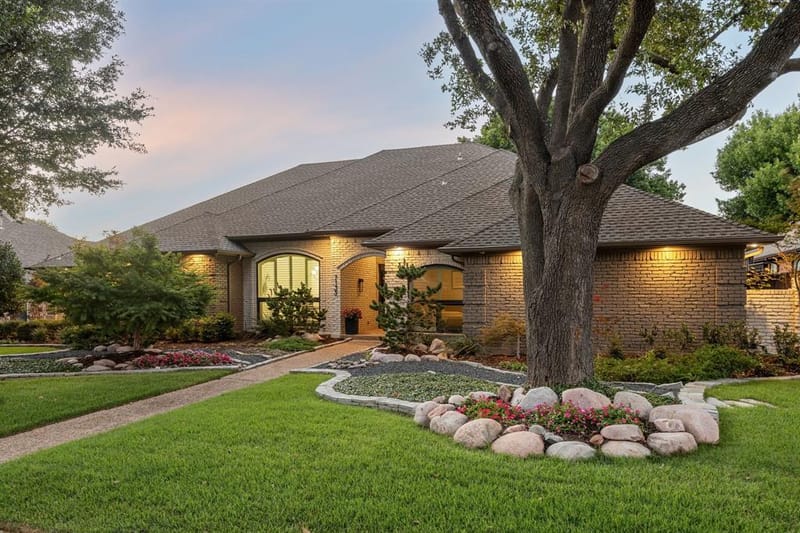 7135 Debbe Drive, Dallas TX 75252 - Photo 2