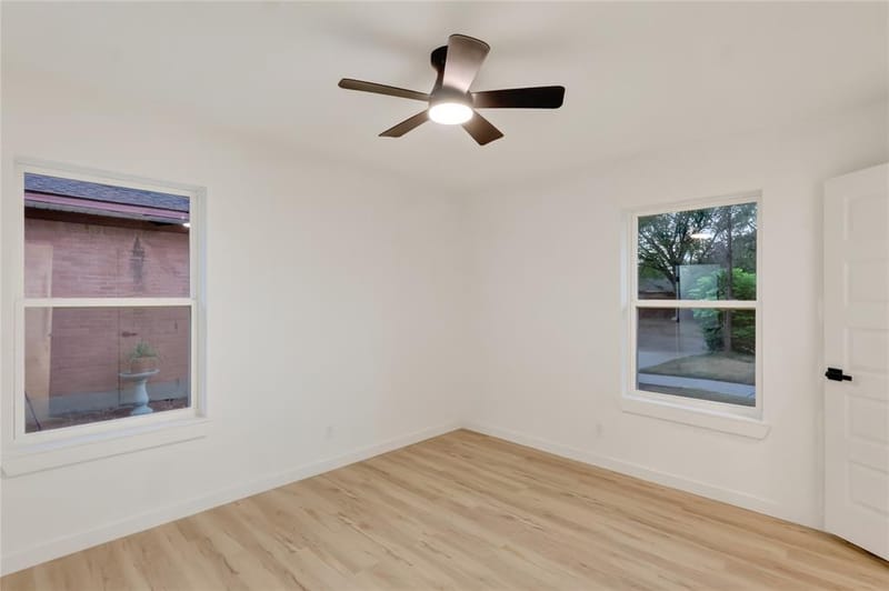 835 Glen Arbor Drive, Dallas TX 75241 - Photo 23