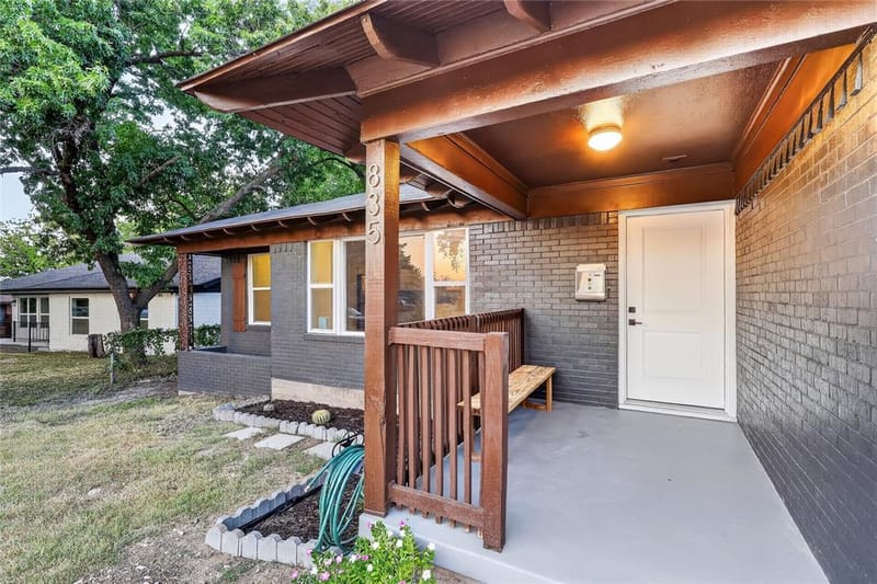 835 Glen Arbor Drive, Dallas TX 75241 - Photo 3
