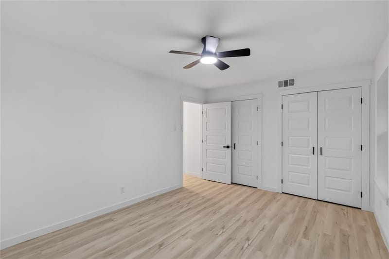 835 Glen Arbor Drive, Dallas TX 75241 - Photo 32