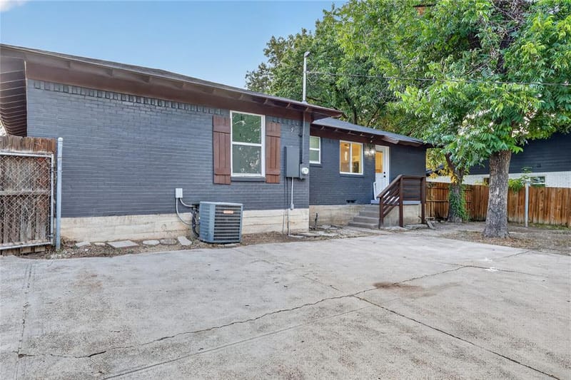 835 Glen Arbor Drive, Dallas TX 75241 - Photo 34