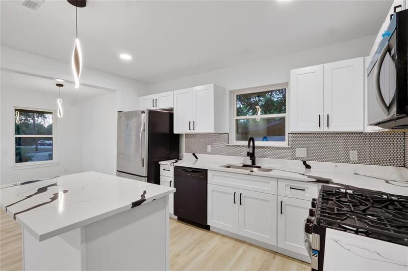 835 Glen Arbor Drive, Dallas TX 75241 - Photo 15