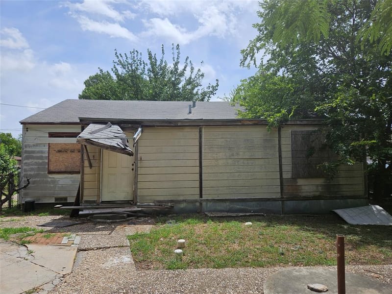 3219 Idaho Avenue, Dallas TX 75216 - Photo 2
