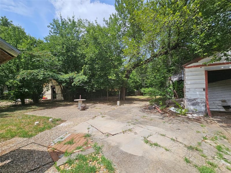 3219 Idaho Avenue, Dallas TX 75216 - Photo 3