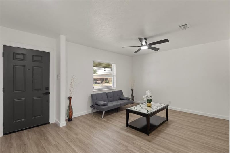 311 Arthur Drive, Kennedale TX 76060 - Photo 4