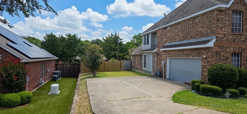 1108 Marisa Lane, DeSoto TX 75115 - Photo 3