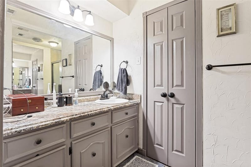 3217 Colonel Circle, Garland TX 75043 - Photo 17