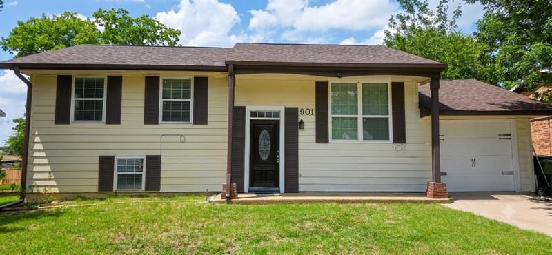 901 E Daugherty Drive, Garland TX 75041 - Photo 2