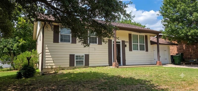 901 E Daugherty Drive, Garland TX 75041 - Photo 14