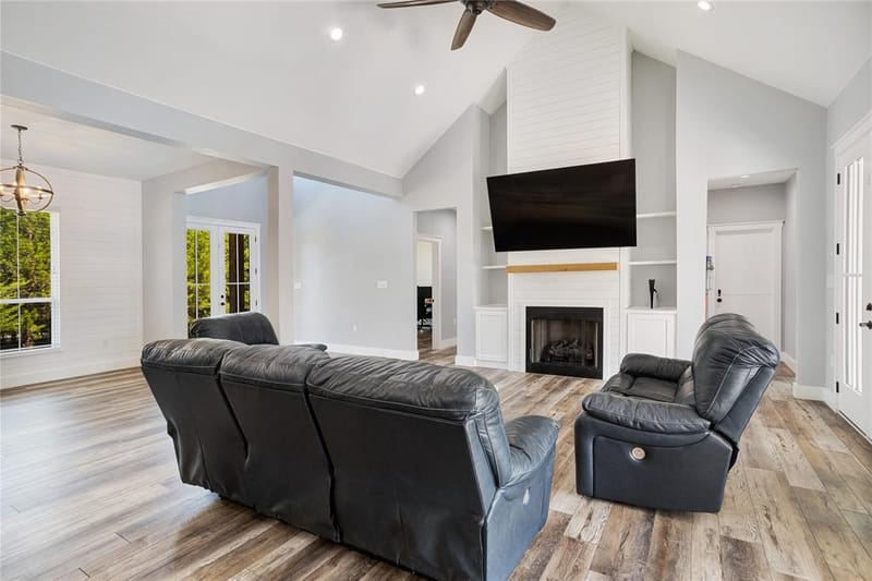 303 Cates Road, Van Alstyne TX 75495 - Photo 8