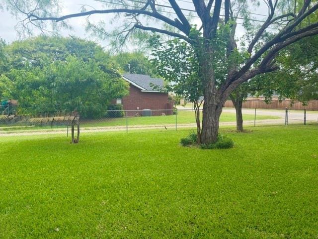 4504 Delwood Drive, Brownwood TX 76801 - Photo 15