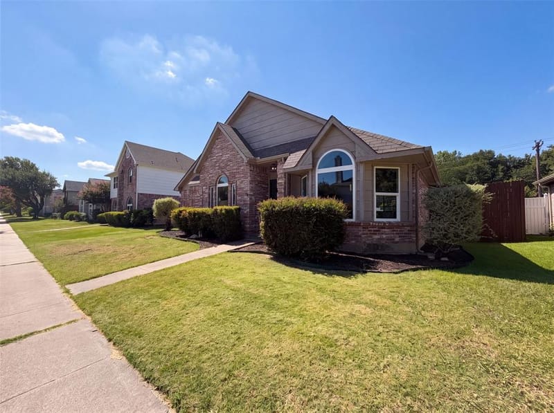713 Lake Bluff Drive, Flower Mound TX 75028 - Photo 21