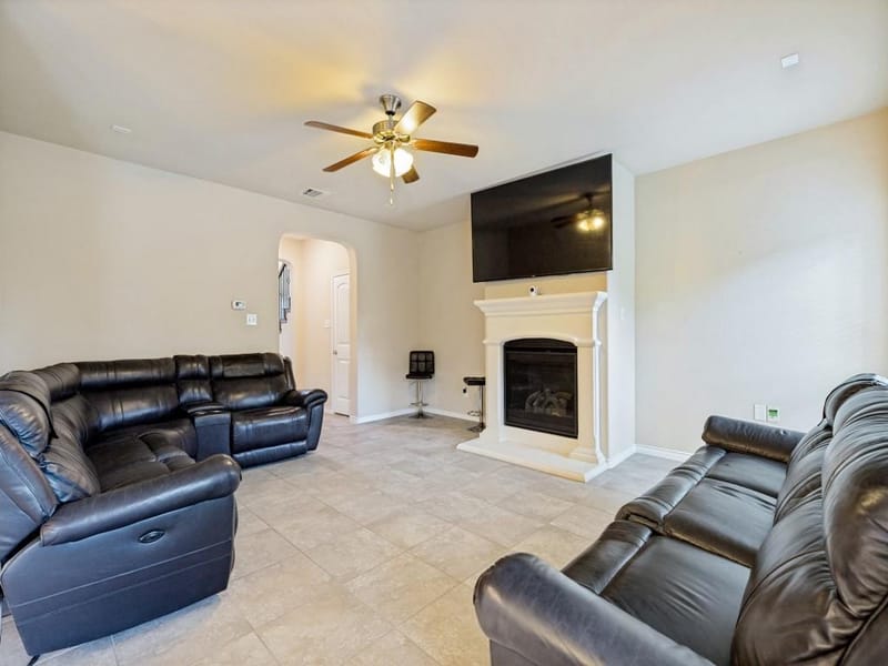 9809 Timberwolf Lane, McKinney TX 75071 - Photo 2