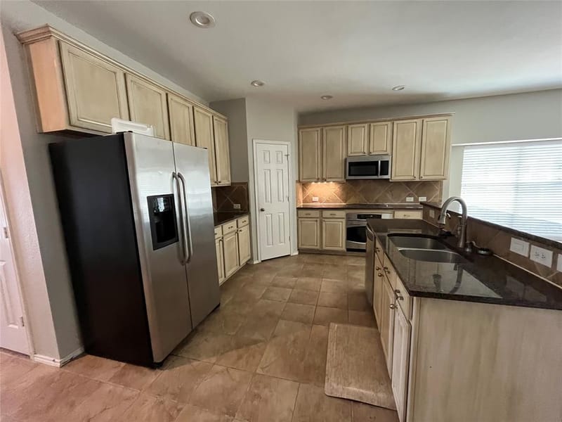 2011 New Braunfels, Forney TX 75126 - Photo 5