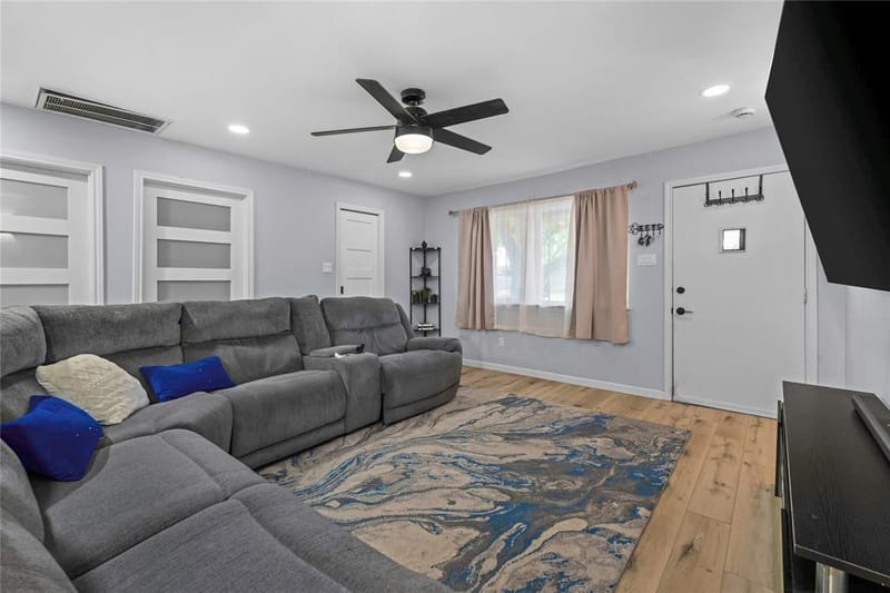 8128 Newman Drive, North Richland Hills TX 76180 - Photo 7