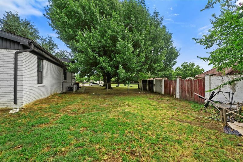 8128 Newman Drive, North Richland Hills TX 76180 - Photo 35