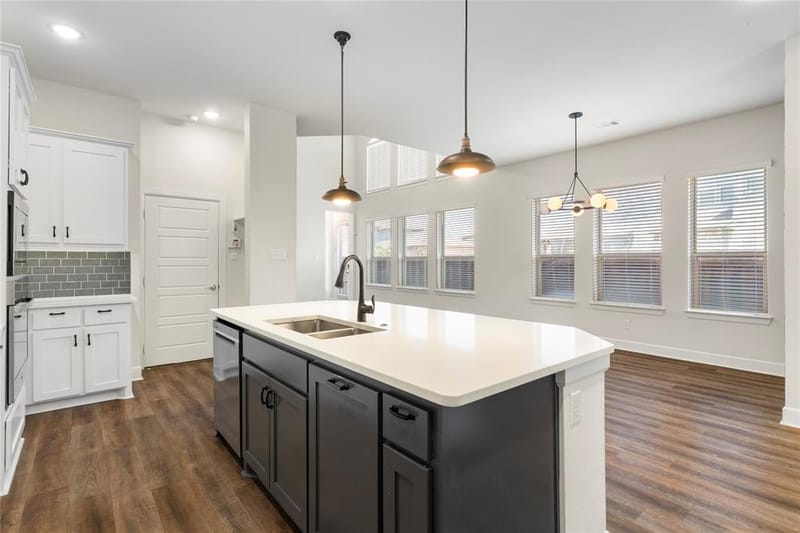 4310 Indigo Lark Lane, Arlington TX 76005 - Photo 16