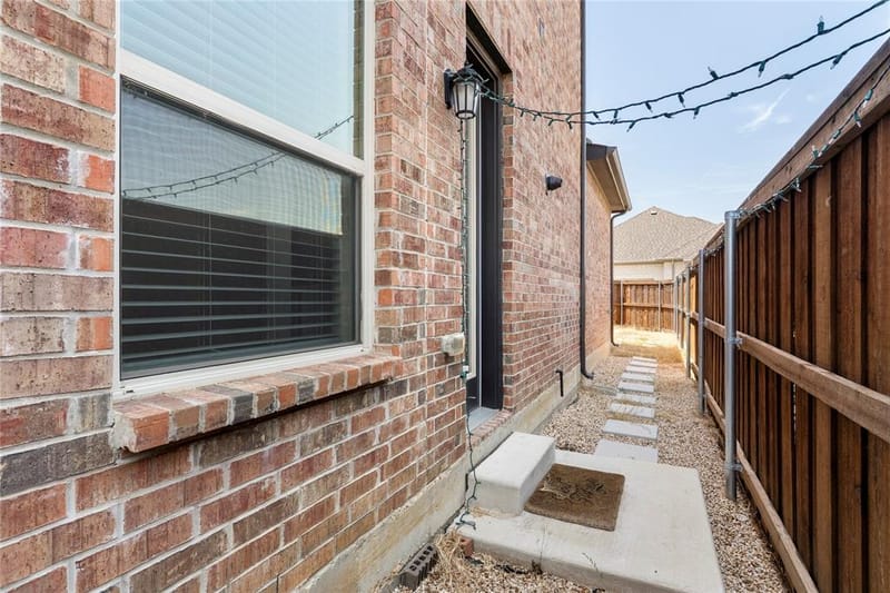 4310 Indigo Lark Lane, Arlington TX 76005 - Photo 37